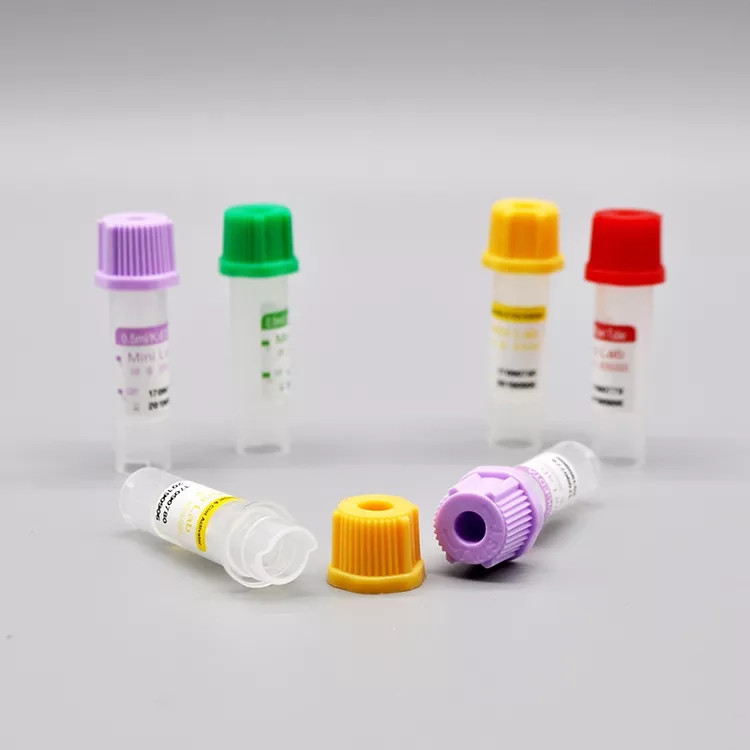 Sử dụng cho trẻ em Ống Micro EDTA 0,5ml 8 * 45mm Không hút chân không cho bệnh viện